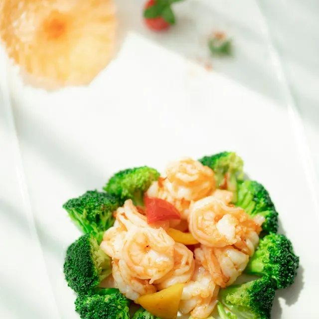 Langostinos con champignones