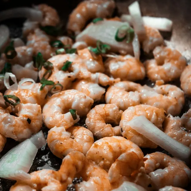 Langostinos con fideos fansí